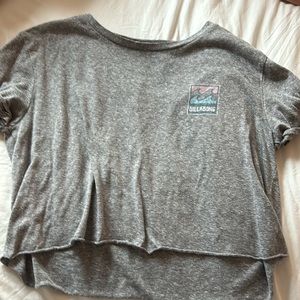 billabong cropped tee